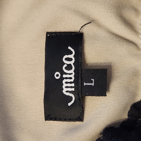 Ladie's dress - Picture 5 of 5